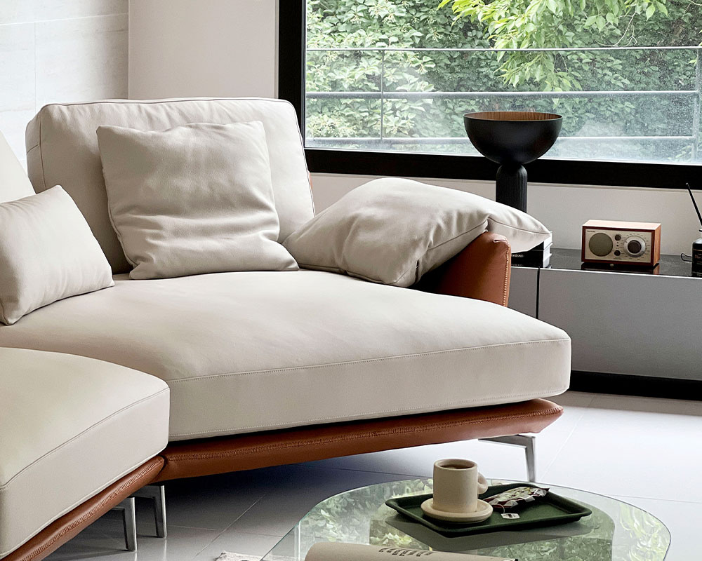 Pillowtalk Sofa Side View