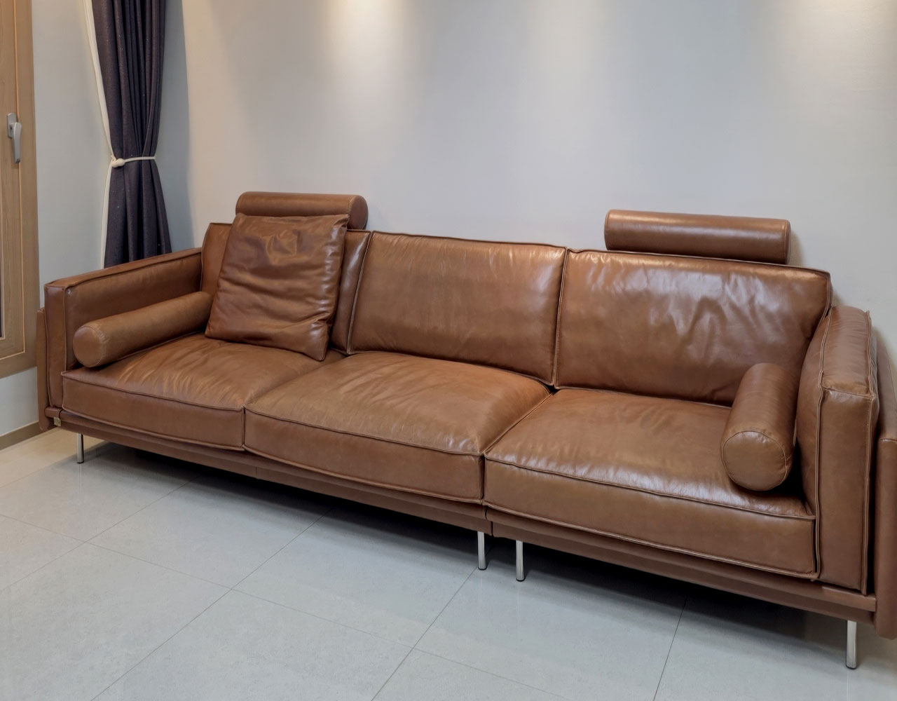 Pillowtalk Sofa Side View